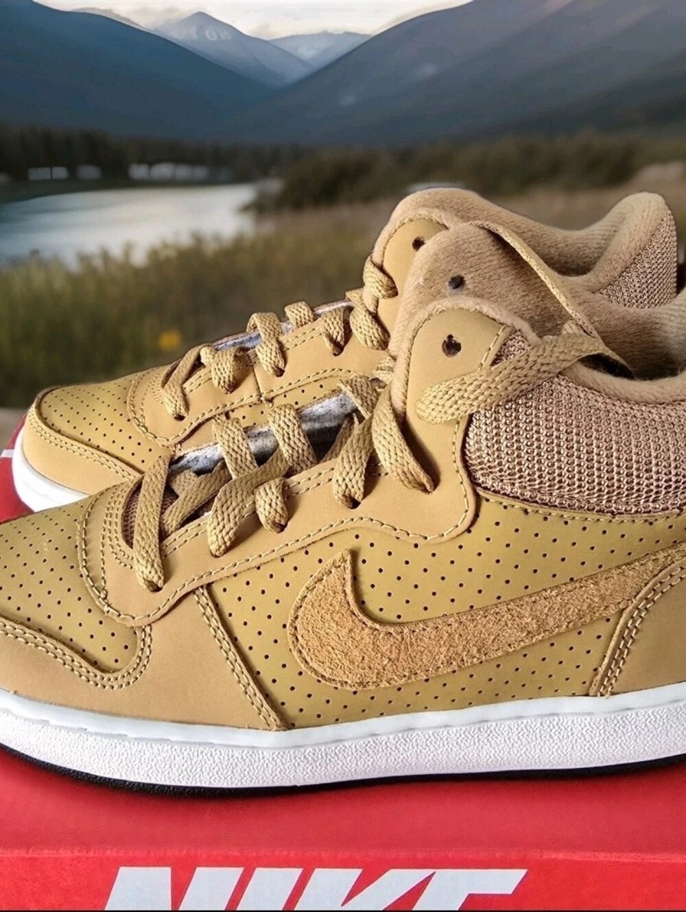 (Grade School Sizes) - Nike Court Borough Mid Wheat (Brand New) - Picture 2 of 16